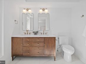 915 N Irving Street, Arlington VA 22201