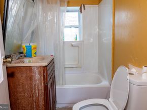 835 E Chelten Avenue, Philadelphia PA 19138