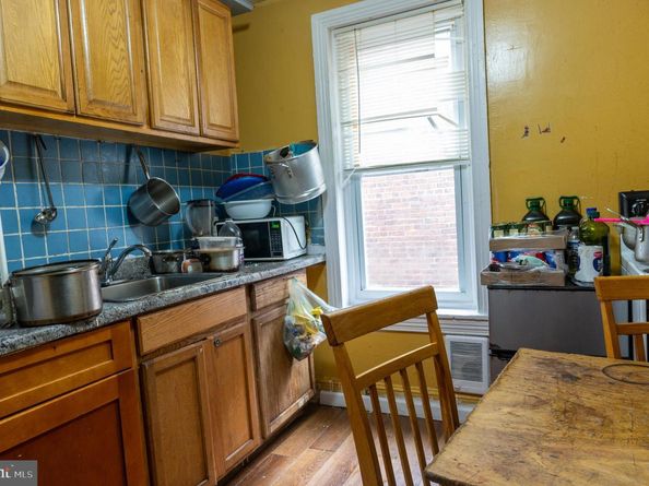 835 E Chelten Avenue, Philadelphia PA 19138