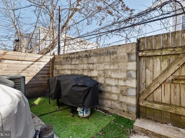 1759 N 27TH Street, Philadelphia PA 19121