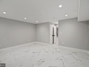 513 Salmon Street, Philadelphia PA 19125