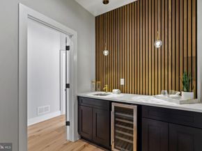 513 Salmon Street, Philadelphia PA 19125