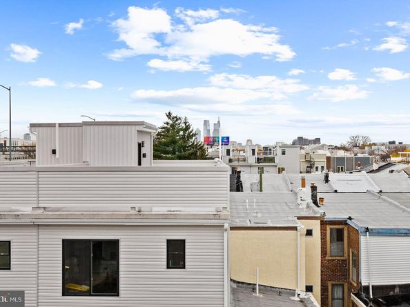 513 Salmon Street, Philadelphia PA 19125