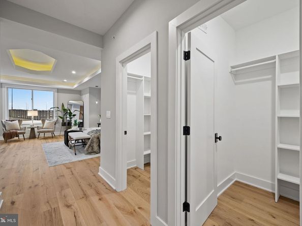 513 Salmon Street, Philadelphia PA 19125