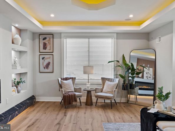 513 Salmon Street, Philadelphia PA 19125