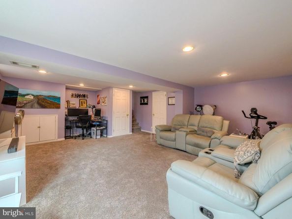 217 Bramber Drive, Broomall PA 19008