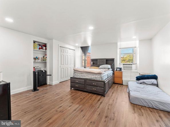 1542 W Diamond Street, Philadelphia PA 19121