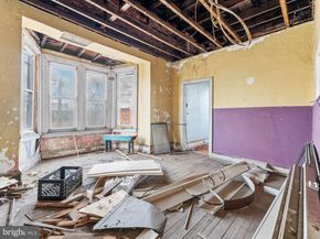 1542 W Diamond Street, Philadelphia PA 19121