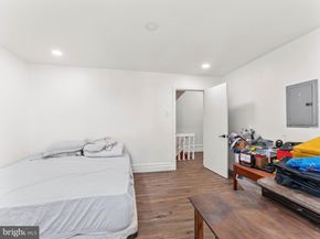 1542 W Diamond Street, Philadelphia PA 19121