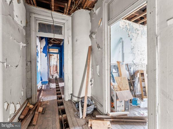 1542 W Diamond Street, Philadelphia PA 19121