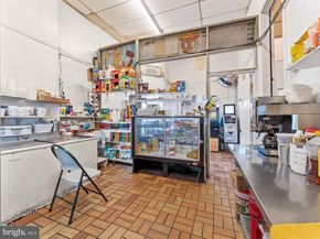 1542 W Diamond Street, Philadelphia PA 19121