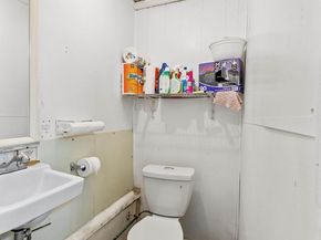 1542 W Diamond Street, Philadelphia PA 19121