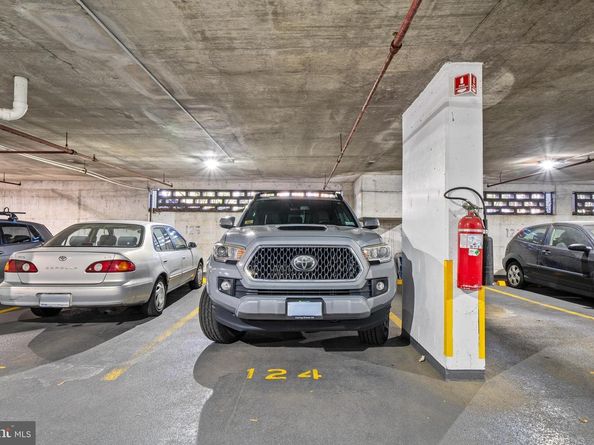 700 7TH Street SW 110, Washington DC 20024