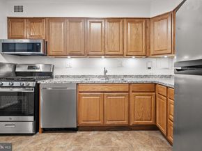 700 7TH Street SW 110, Washington DC 20024