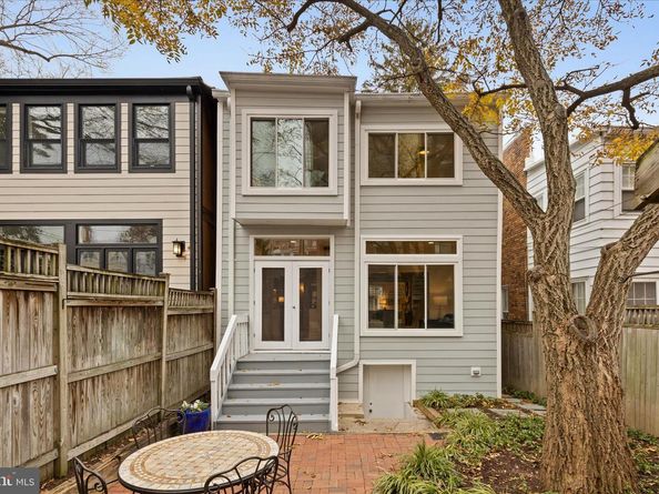 2744 Woodley Place NW, Washington DC 20008