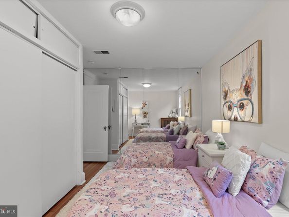 2744 Woodley Place NW, Washington DC 20008