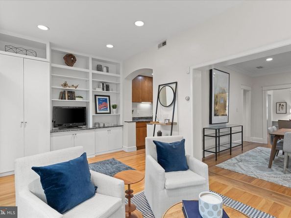 2744 Woodley Place NW, Washington DC 20008