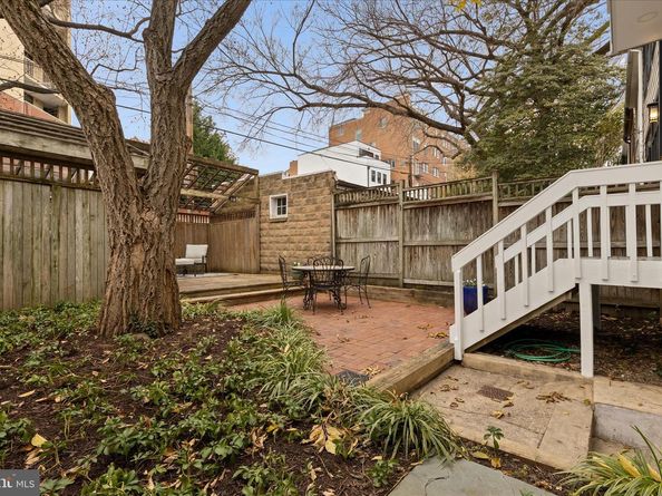 2744 Woodley Place NW, Washington DC 20008