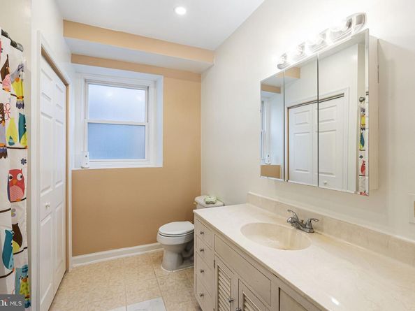 814 N 64TH Street, Philadelphia PA 19151