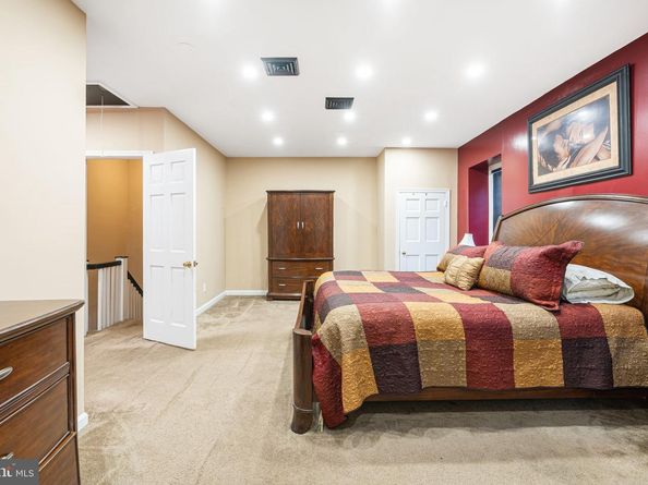 814 N 64TH Street, Philadelphia PA 19151