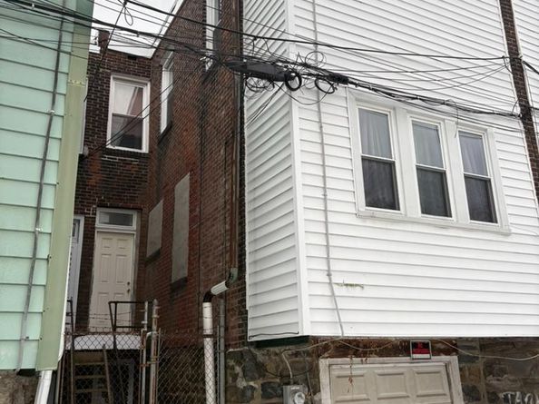 1139 S 55TH Street, Philadelphia PA 19143