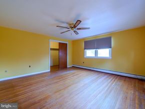 2500 Grant Road, Broomall PA 19008