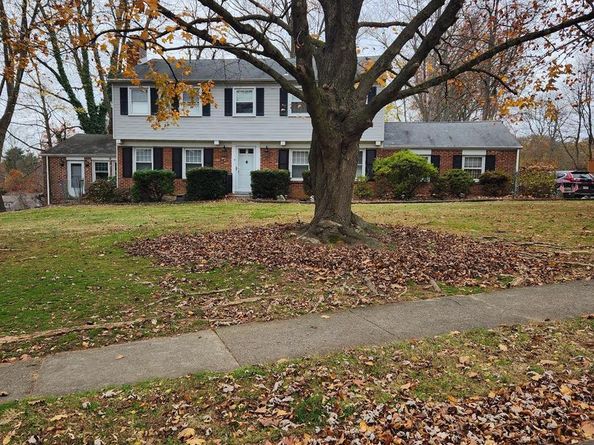 2500 Grant Road, Broomall PA 19008