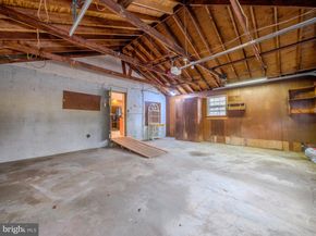 2500 Grant Road, Broomall PA 19008