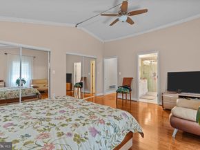 813 Piermont Street, Philadelphia PA 19116