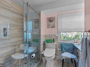 813 Piermont Street, Philadelphia PA 19116