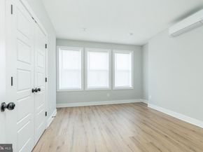 2914 W Oxford Street, Philadelphia PA 19121