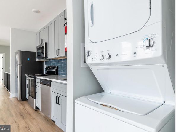 2914 W Oxford Street, Philadelphia PA 19121