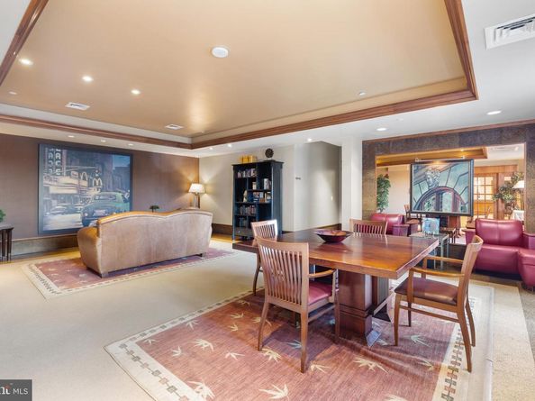 11800 Sunset Hills Road 409, Reston VA 20190