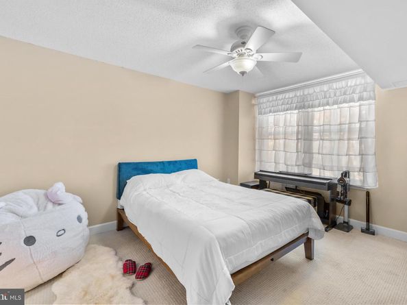 11800 Sunset Hills Road 409, Reston VA 20190