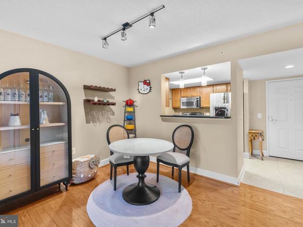 11800 Sunset Hills Road 409, Reston VA 20190