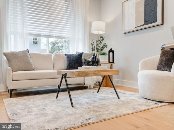 1937 N Leithgow Street, Philadelphia PA 19122