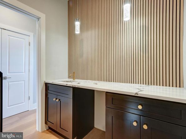 1937 N Leithgow Street, Philadelphia PA 19122