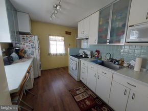 2716 Berwyn Road, Bensalem PA 19020