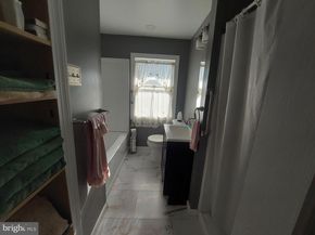 2716 Berwyn Road, Bensalem PA 19020