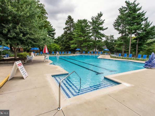 275 Old Forge Crossing, Devon PA 19333