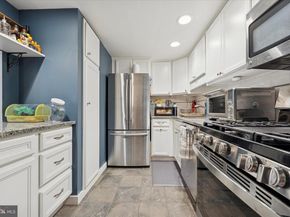 275 Old Forge Crossing, Devon PA 19333