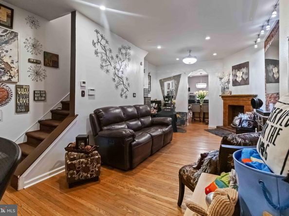 1318 E Haines Street, Philadelphia PA 19138