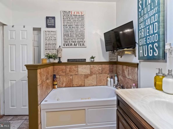 1318 E Haines Street, Philadelphia PA 19138