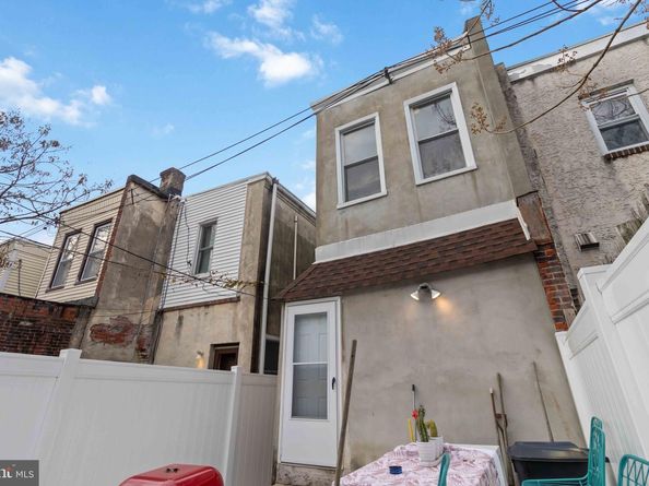 1318 E Haines Street, Philadelphia PA 19138