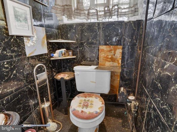 7020 Ogontz Avenue, Philadelphia PA 19138