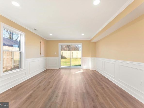 43 Petunia Road, Levittown PA 19056