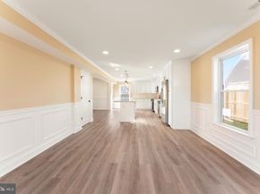 43 Petunia Road, Levittown PA 19056