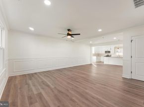 43 Petunia Road, Levittown PA 19056