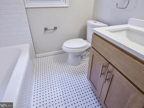 42 Russell Road, Willow Grove PA 19090