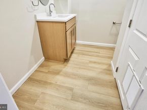 42 Russell Road, Willow Grove PA 19090